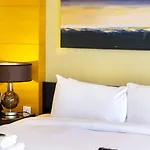 Emaar Fashion Avenue Studio With Burjkhalifa View 24