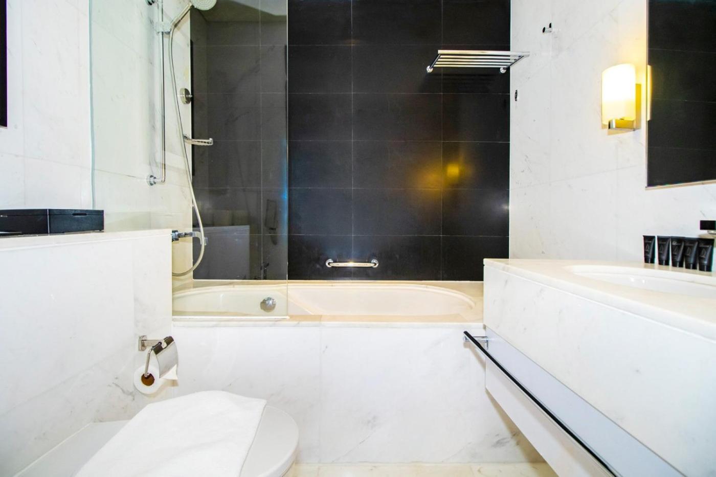 Apartment Emaar Fashion Avenue With Burjkhalifa View 24 *