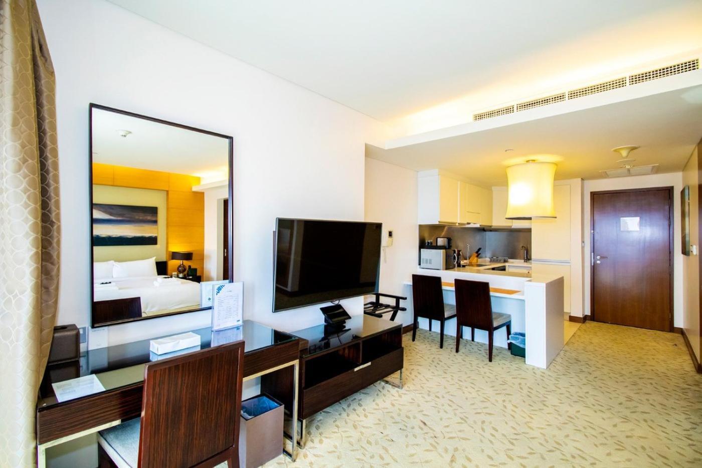 Apartment Emaar Fashion Avenue With Burjkhalifa View 24 Dubai
